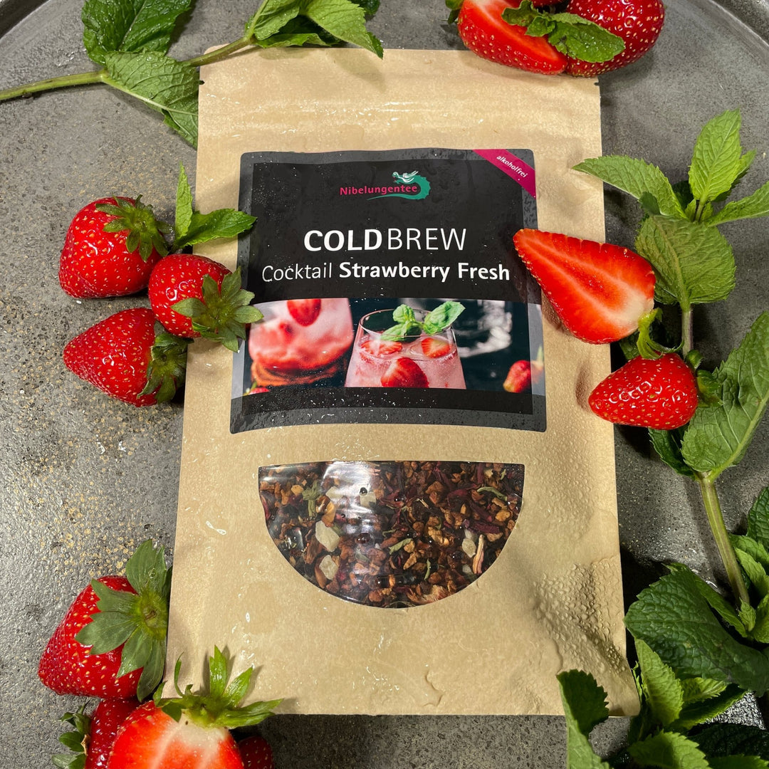 Cold Brew Cocktail Strawberry Fresh